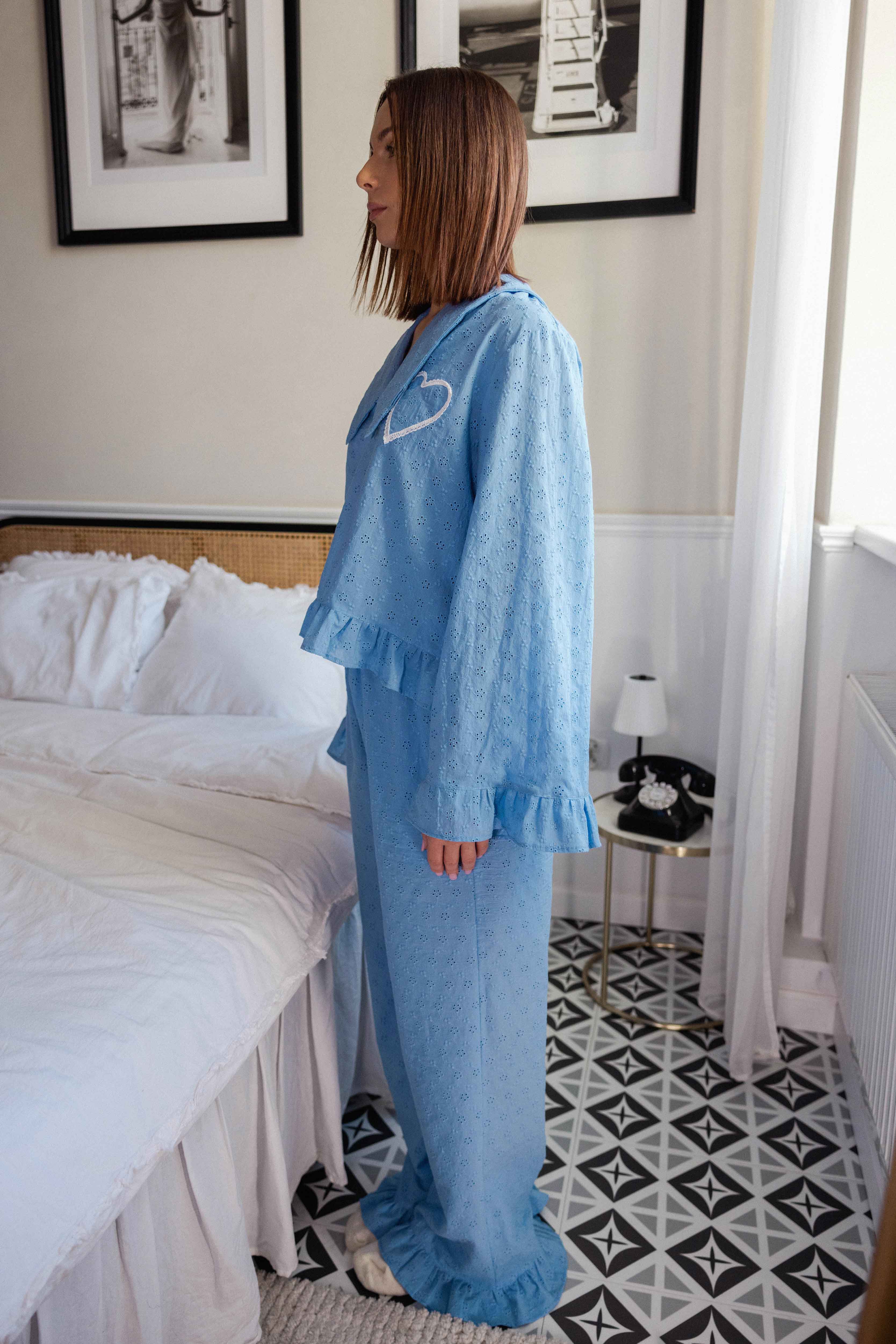 Niebieskie Spodnie "Slow Morning" z Kieszeniami i Falbanką